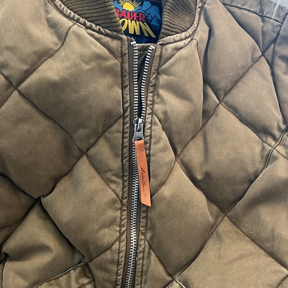 This is the Eddie Bauer1936 skyliner. It is a size women’s medium. - Picture 3 of 14